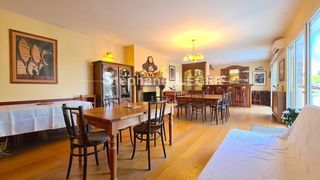  Maison � vendre 10 pi�ces 220 m�