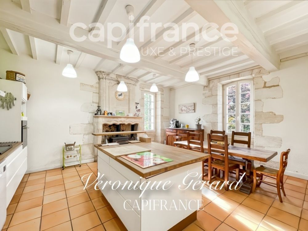 � vendre  Propri�t�/ch�teau Cursan (33670)