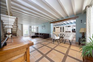  Maison � vendre 9 pi�ces 350 m�