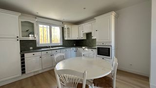  Maison � louer 6 pi�ces 136 m�