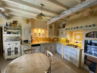  Maison � vendre 8 pi�ces 225 m�