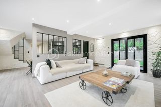  Villa � vendre 10 pi�ces 185 m�