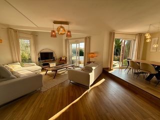  Maison � vendre 10 pi�ces 200 m�