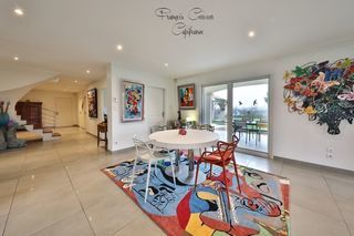  Maison � vendre 6 pi�ces 210 m�