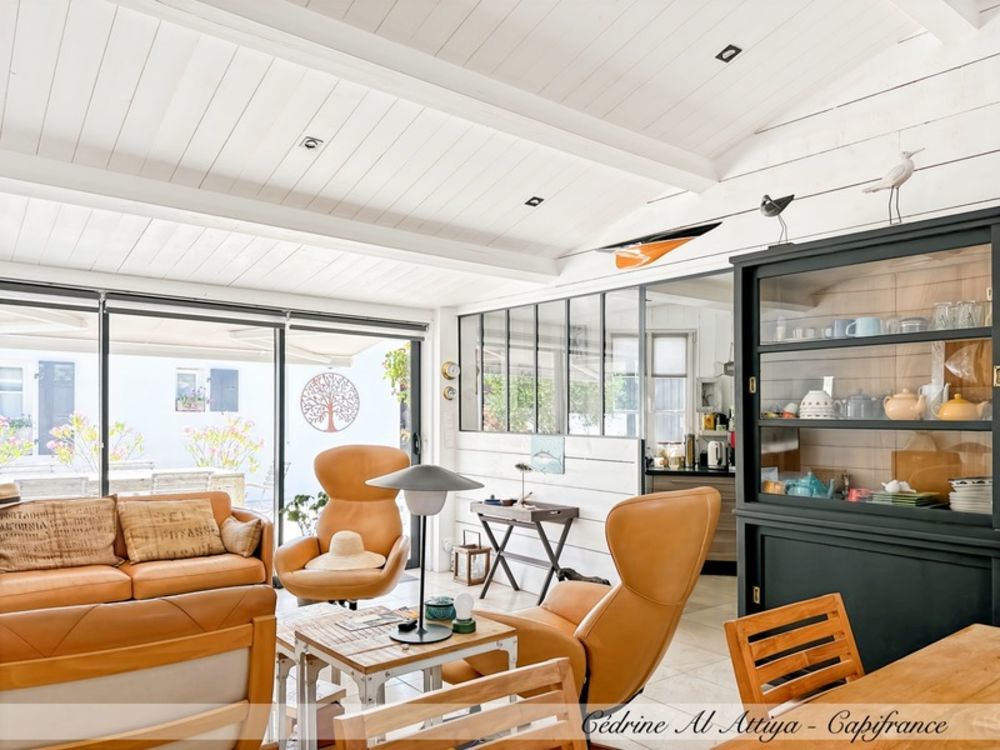 � vendre  Villa Sainte-Marie-de-R� (17740)