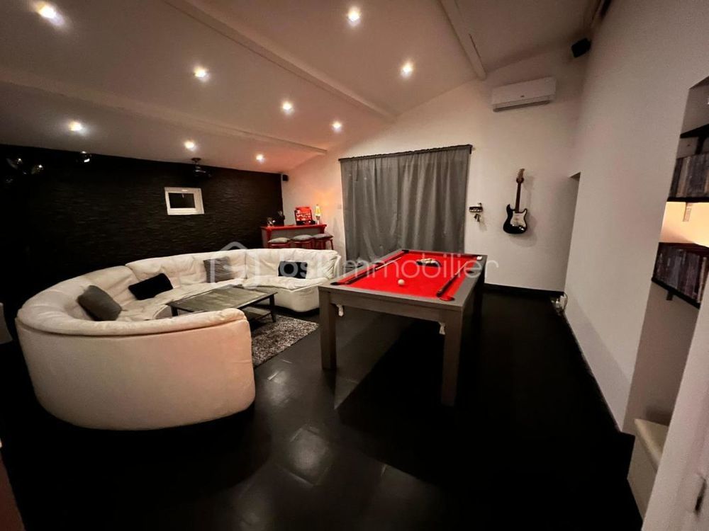 � vendre  Villa Saint-Zacharie (83640)