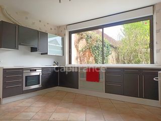  Maison � vendre 7 pi�ces 150 m�