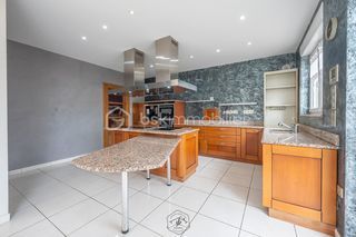  Maison � vendre 6 pi�ces 204 m�