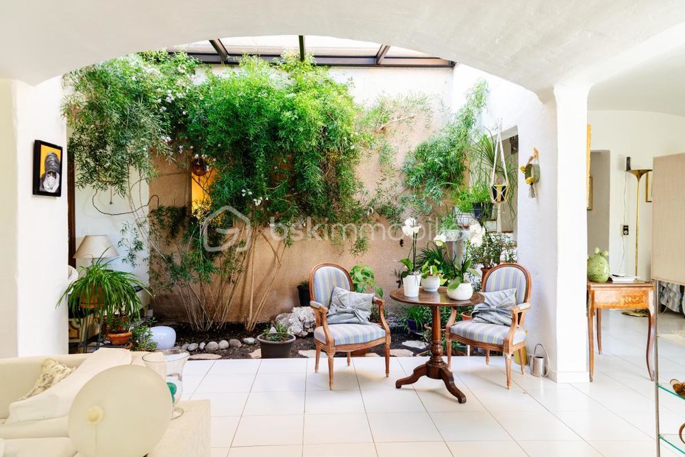 � vendre  Propri�t�/ch�teau Lauris (84360)