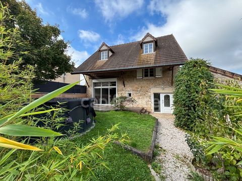   Maison � vendre 5 pi�ces (71390) - 180 m� - 3 Chambres Maison - 5 pi�ce(s) - 169 m�