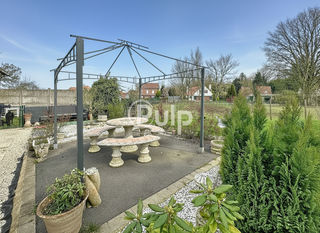  Maison � vendre 8 pi�ces 220 m�