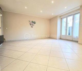  Duplex/triplex � vendre 3 pi�ces 64 m�