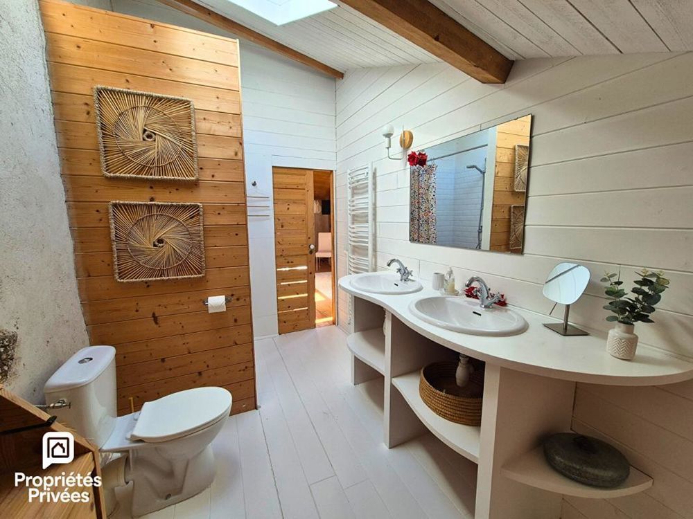 � vendre  Maison Collonges (01550)