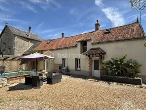   Long�re de 100 m� � Thignonville Maison - 5 pi�ce(s) - 100 m�