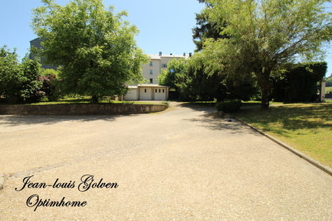   Charme, qualit� et rentablit� Maison - 11 pi�ce(s) - 227 m�