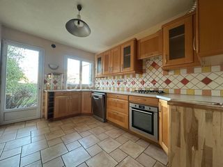  Maison � vendre 6 pi�ces 165 m�