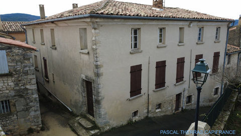   Maison de ma�tre du XVIIe si�cle � r�nover - 250m2 - terrasse panoramique - 10 Pi�ces - 7 Chambres Maison - 10 pi�ce(s) - 250 m�