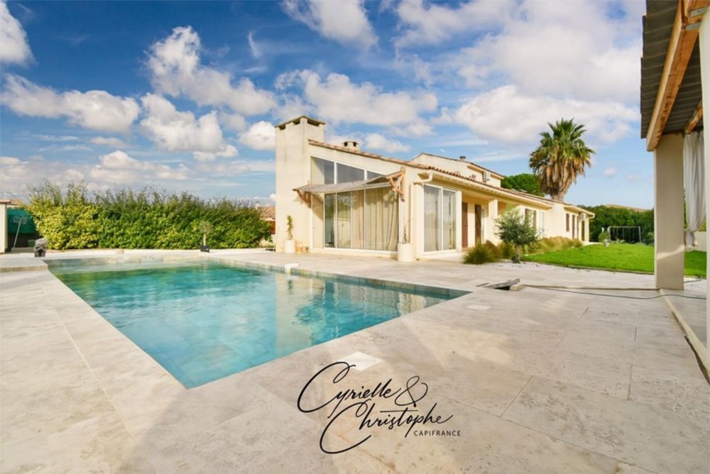 � vendre  Villa Gignac (34150)