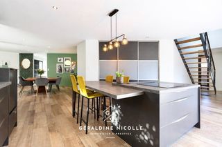  Maison � vendre 8 pi�ces 215 m�