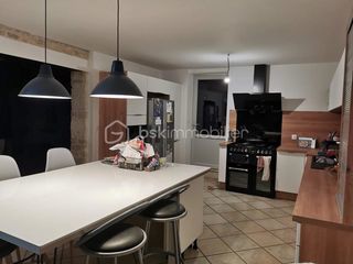  Maison � vendre 8 pi�ces 224 m�