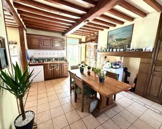  Maison � vendre 9 pi�ces 256 m�