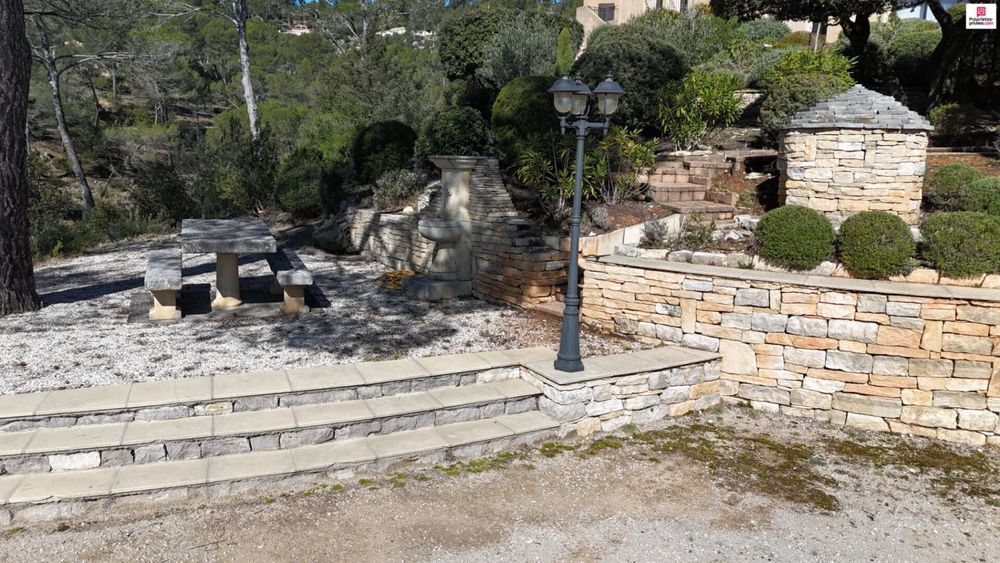 � vendre  Maison Esparron-de-Verdon (04800)