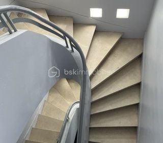  Appartement � vendre 3 pi�ces 69 m�