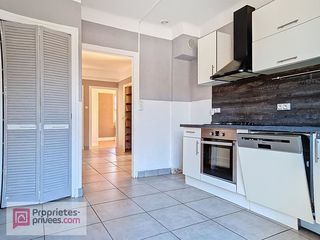  Appartement � vendre 3 pi�ces 82 m�