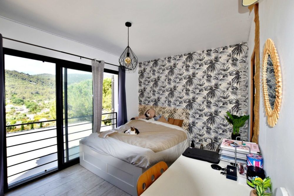 � vendre  Maison Solli�s-Toucas (83210)