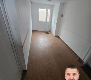  Immeuble � vendre 15 + pi�ces 300 m�