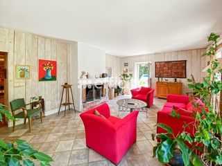  Maison � vendre 9 pi�ces 250 m�