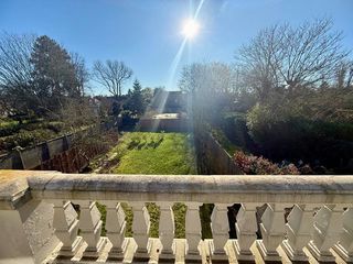  Maison � vendre 8 pi�ces 292 m�