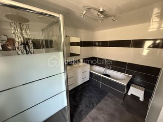  Maison � vendre 7 pi�ces 155 m�