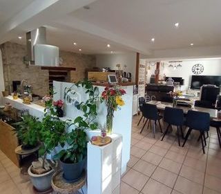  Maison � vendre 6 pi�ces 230 m�