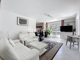  Appartement � vendre 5 pi�ces 96 m�