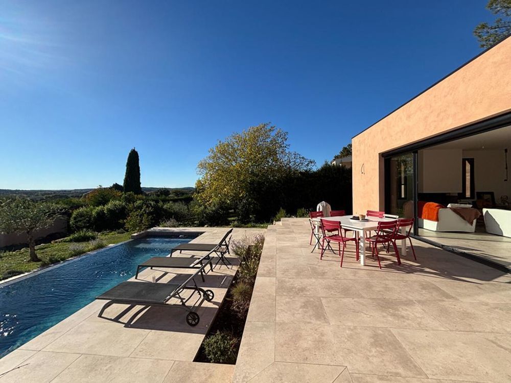 � vendre  Villa Uz�s (30700)