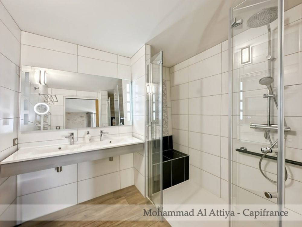 � vendre  Propri�t�/ch�teau La Rochelle (17000)