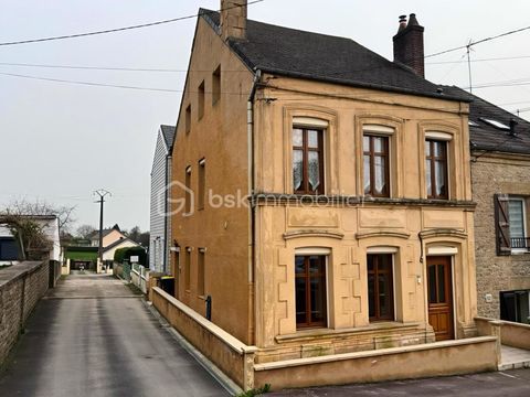   MAISON MITOYENNE DE 131M� A VIVIER AU COURT Maison - 5 pi�ce(s) - 131 m�