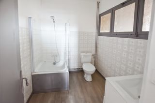  Immeuble � vendre 7 pi�ces 140 m�