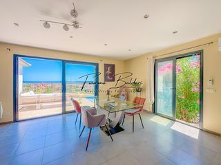  Villa � vendre 7 pi�ces 175 m�