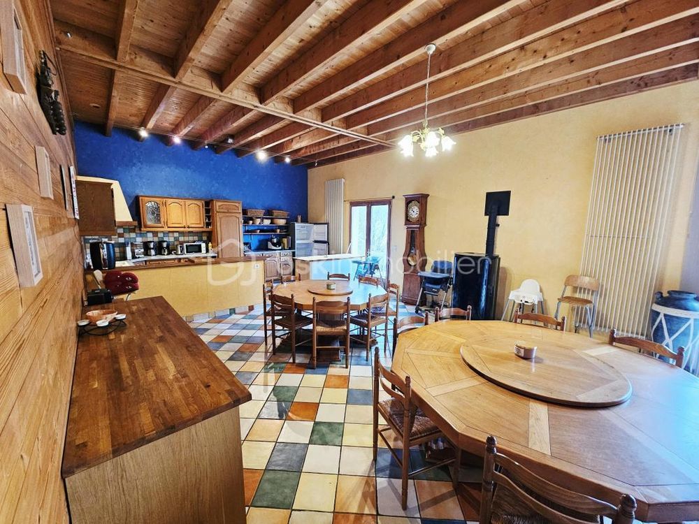 � vendre  Maison Besse-et-Saint-Anastaise (63610)