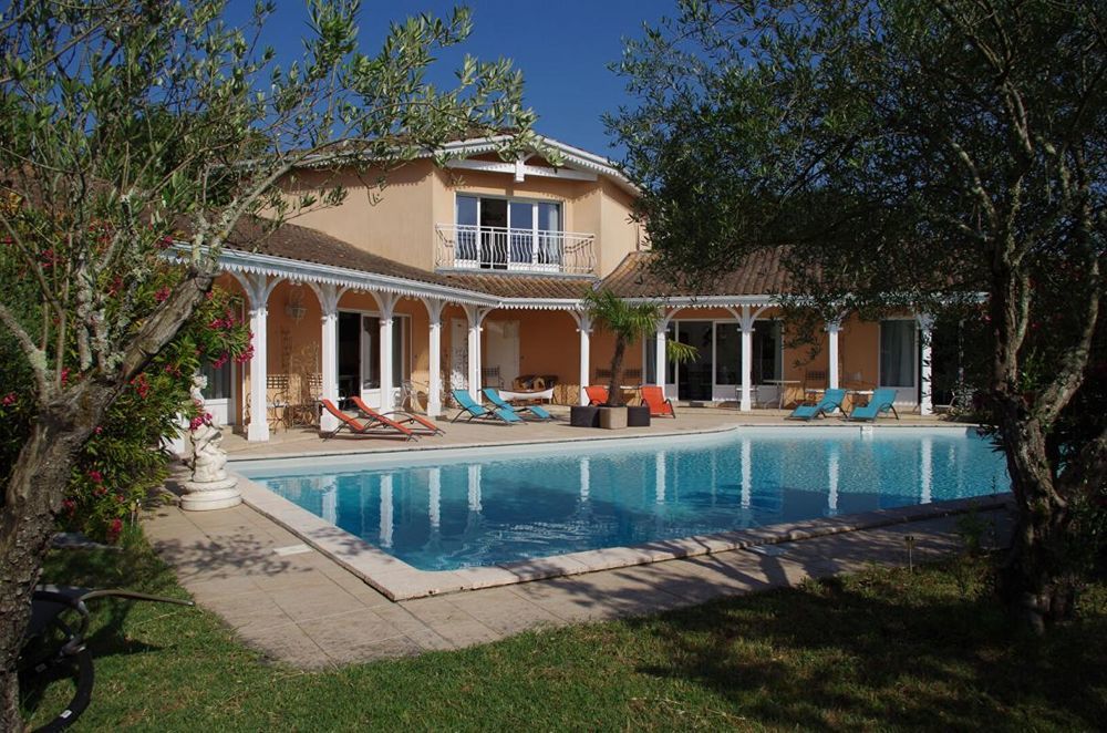 � vendre  Propri�t�/ch�teau Audenge (33980)