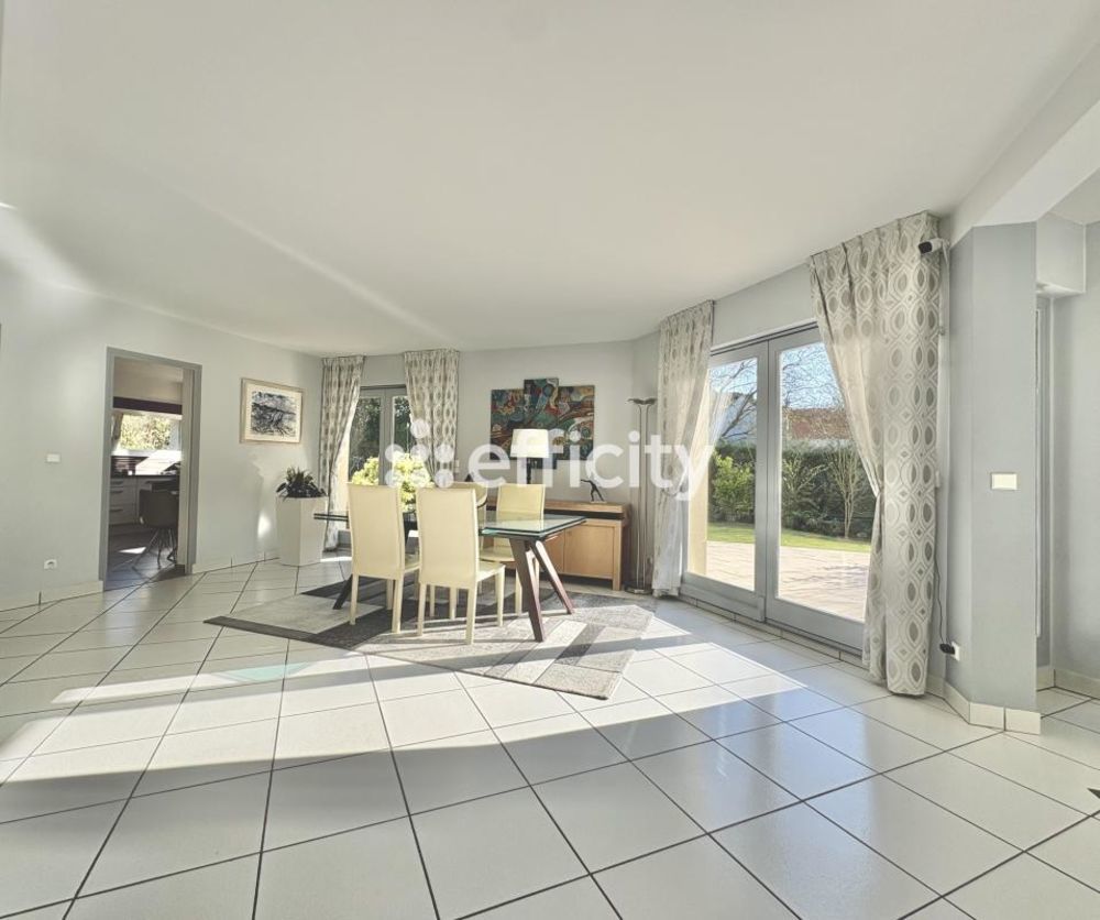 � vendre  Maison Chauvry (95560)