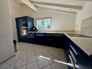  Villa � vendre 6 pi�ces 170 m�