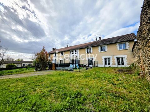   Maison Maison - 15 + pi�ce(s) - 385 m�