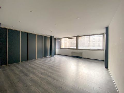 Bureaux lumineux de 43m&sup2; 2167 75010 Paris