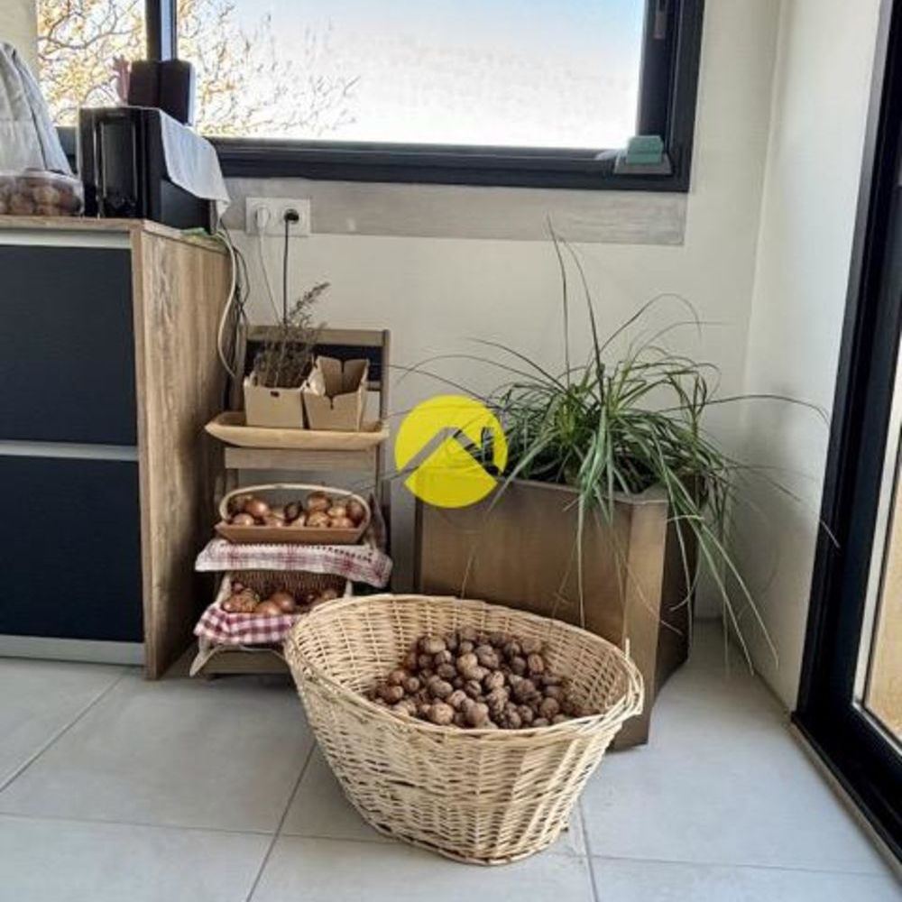 � vendre  Maison Sainte-Alv�re (24510)