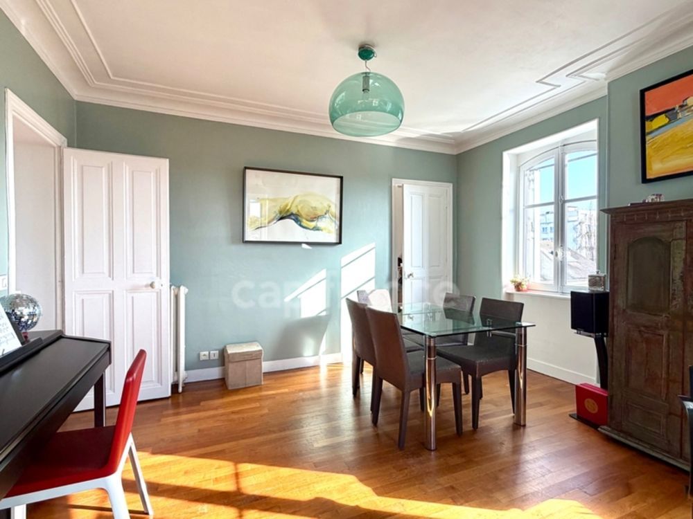 � vendre  Appartement Versailles (78000)