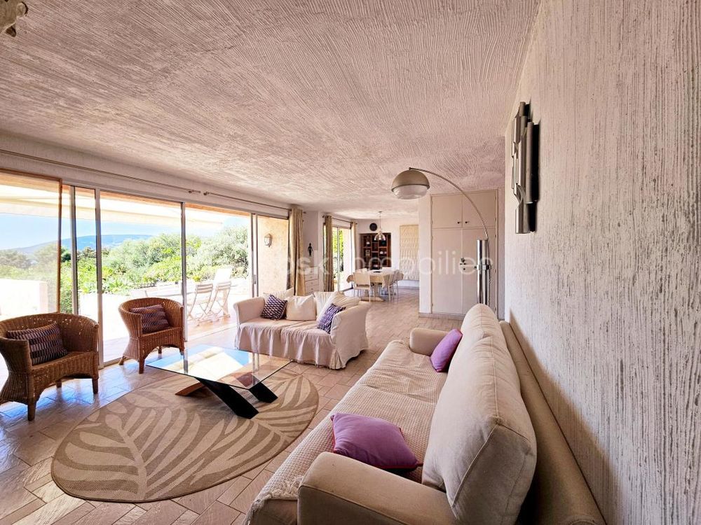 � vendre  Villa Lecci (20137)