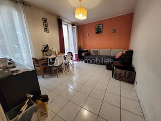  Immeuble � vendre 11 pi�ces 270 m�